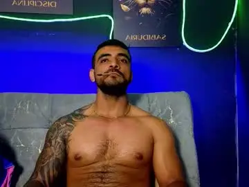 Chaturbate Adult Video Chat of eric_harrison1