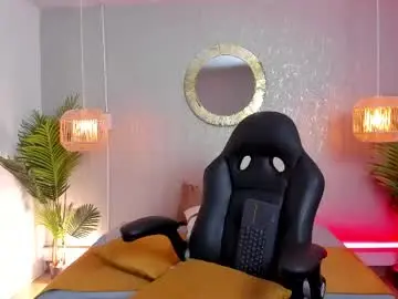 Chaturbate Watch Live Sex Cams of gio_carangi
