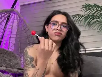 Chaturbate Nude Webcam of samanthabernardo_