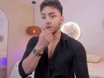 Chaturbate Best live sex cam show of dylan_vega01