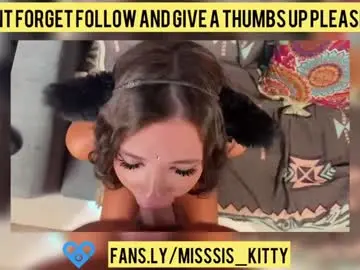 Chaturbate Adult Webcams of masterr_and_kittyy