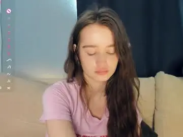 Chaturbate Watch Live Sex Cams of alivialovely