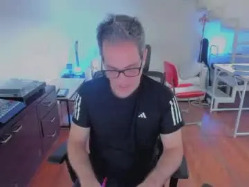 Chaturbate Free Live Porn of andy0pandi