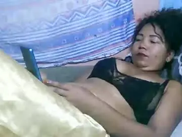 Chaturbate Free Live Porn of arlinah9794