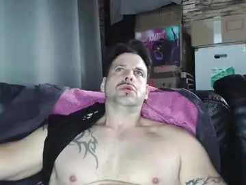 Chaturbate Live Sex Cam of bigboyband