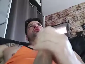 Chaturbate Live Sex Cam of bigboyband