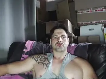 Chaturbate Live Sex Cam of bigboyband