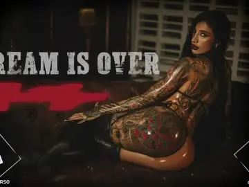 Chaturbate Nude Webcam of camilalovers01