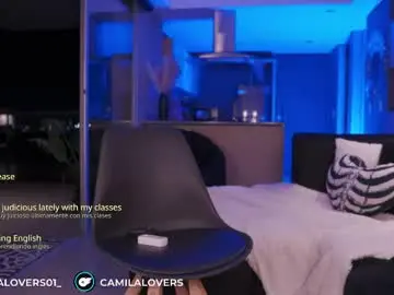 Chaturbate Live Sex Cam of camilalovers01