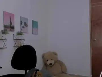 Chaturbate Free Live Porn of emma_lean