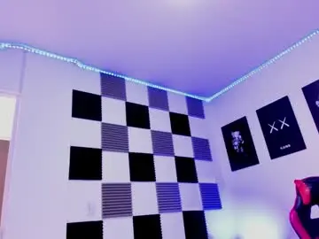 Chaturbate Live Sex of alan_boy01