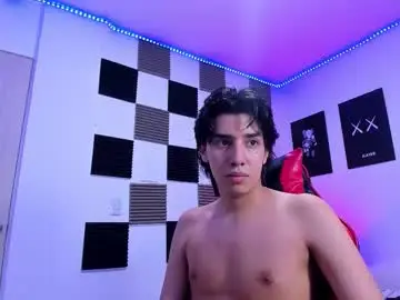 Chaturbate Adult Video Chat of alan_boy01