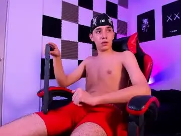 Chaturbate Live Sex of alan_boy01