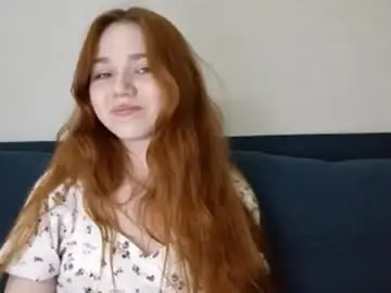 Chaturbate Live Sex Cam of breannedevier