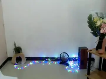 Chaturbate Private Sex Chat of creamyasiancyrafoxmore