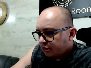 Chaturbate Private Sex Chat of maximo_daddy1