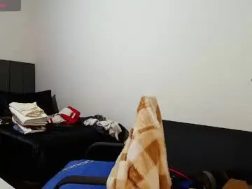 Chaturbate Free Porn Cam of colinlatinbrown