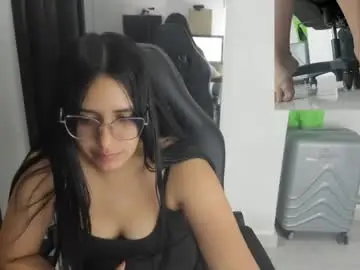 Chaturbate Free Porn Cam of queen_findom1