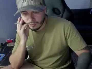 Chaturbate Adult Webcams of ragnar_lothbrok77