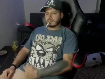 Chaturbate Live Sex Cam of ragnar_lothbrok77