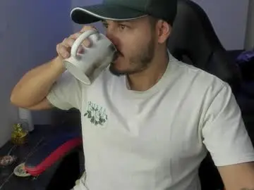 Chaturbate Live Porn of ragnar_lothbrok77