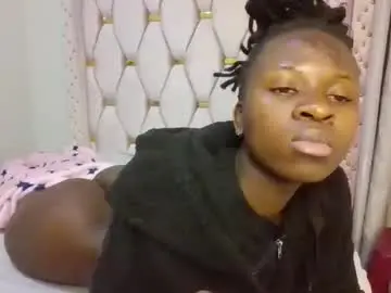 Chaturbate Free Porn Cam of shillah024
