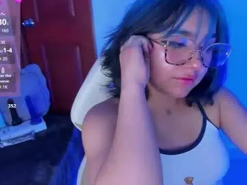 Chaturbate Free Porn Cam of sophievv