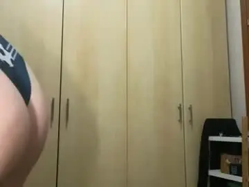 Chaturbate Live Sex Cam of vanda26