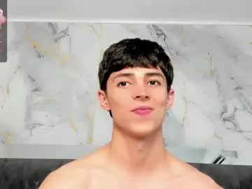 Chaturbate Adult Video Chat of adam_clay21