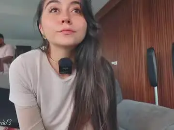 Chaturbate Free Porn Cam of bellapazzia13