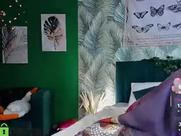 Chaturbate Live Sex Cam of carolinerichter