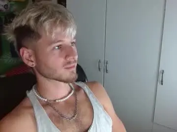 Chaturbate Free Live Porn of freddy_star
