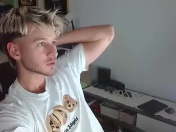 Chaturbate Sex Chat of freddy_star