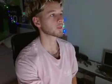 Chaturbate Best live sex cam show of freddy_star