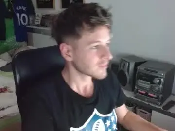 Chaturbate Live Sex Cam of freddy_star