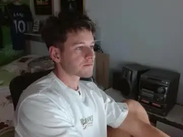 Chaturbate Live Sex Cam of freddy_star