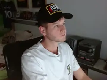 Chaturbate Free Porn Cam of freddy_star