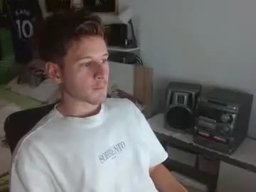 Chaturbate Free Porn Cam of freddy_star