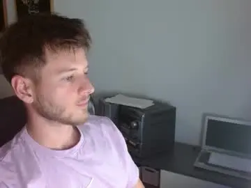 Chaturbate Live Porn of freddy_star