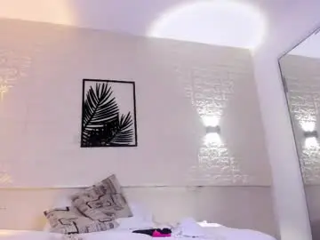 Chaturbate Watch Live Sex Cams of millie_brown21