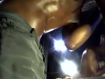 Chaturbate Free Porn Cam of mrbigdiq1