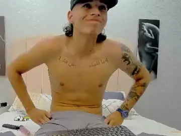 Chaturbate Adult Video Chat of noahthomson1