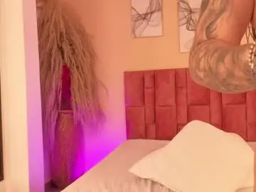 Chaturbate Adult Webcams of emmy_danielss