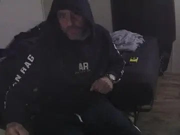 Chaturbate Free Live Porn of muffdiver718