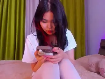 Chaturbate Live Sex Cam of dollyiaa