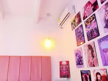 Chaturbate Live Porn of emily_walker4