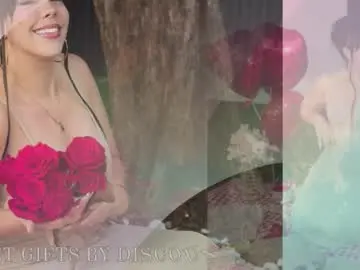 Chaturbate Live Sex Cam of georgina_sensuelle