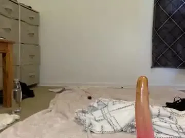 Chaturbate Adult Video Chat of masked_femboy_stella