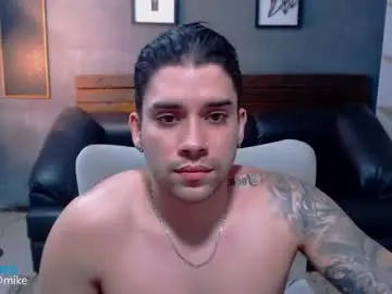 Chaturbate Sex Chat of mike_montoya