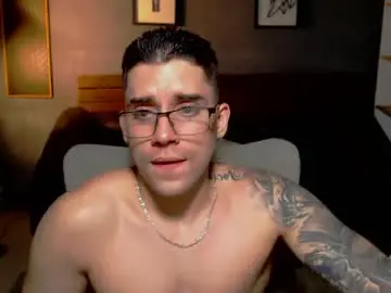 Chaturbate Sex Chat of mike_montoya